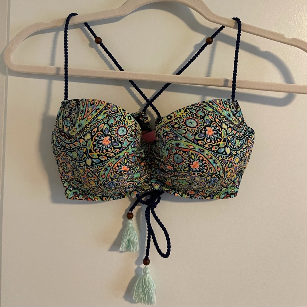 Victoria’s Secret Bikini top